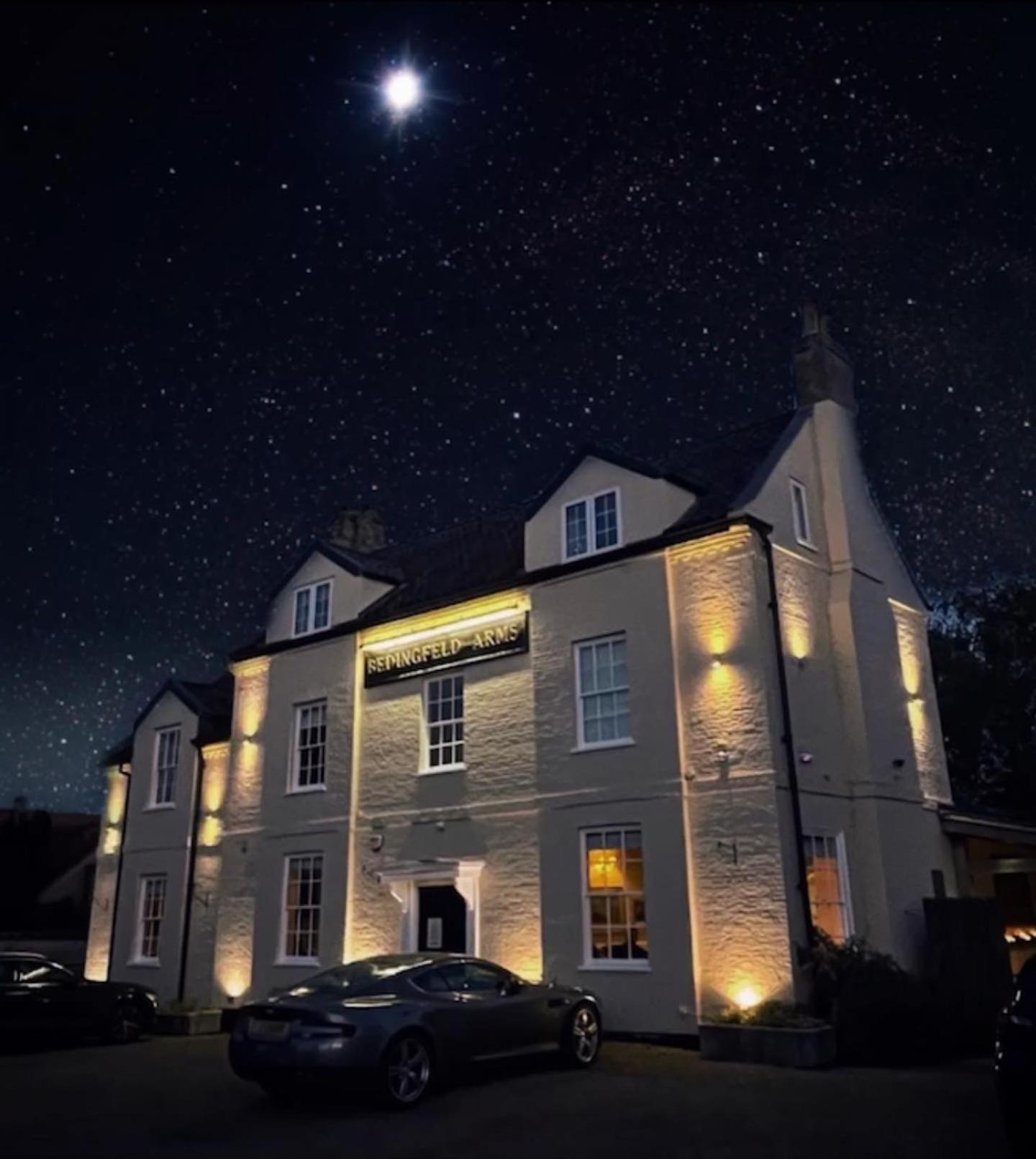 The Bedingfeld Arms Hotel Oxborough Buitenkant foto