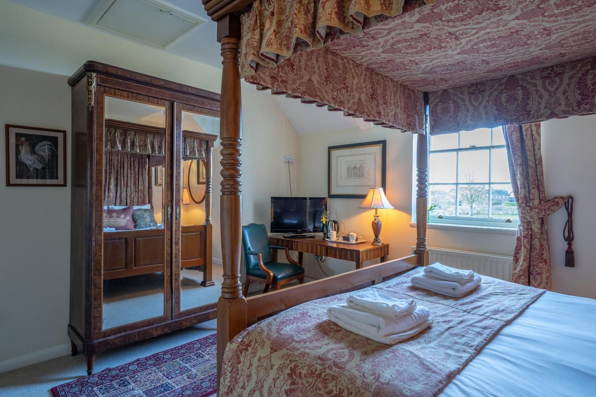 The Bedingfeld Arms Hotel Oxborough Kamer foto