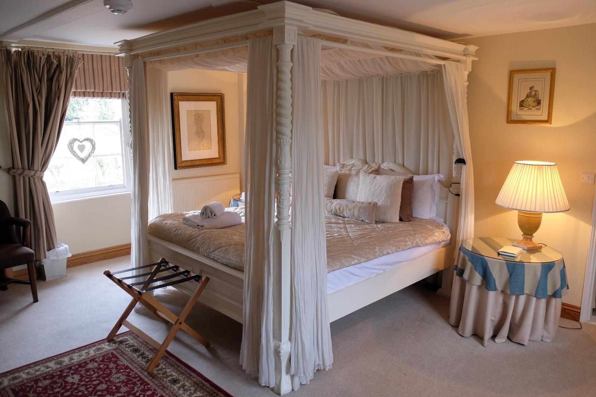 The Bedingfeld Arms Hotel Oxborough Buitenkant foto